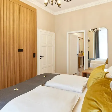 Hoffmanns Weinstube *