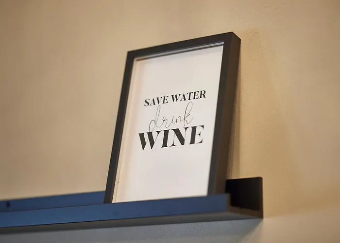 Hoffmanns Weinstube Hotel