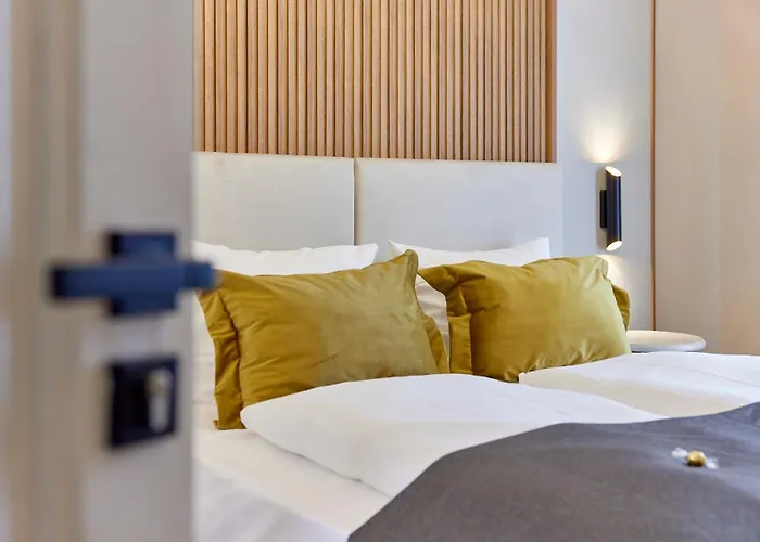 Hotel Hoffmanns Weinstube *